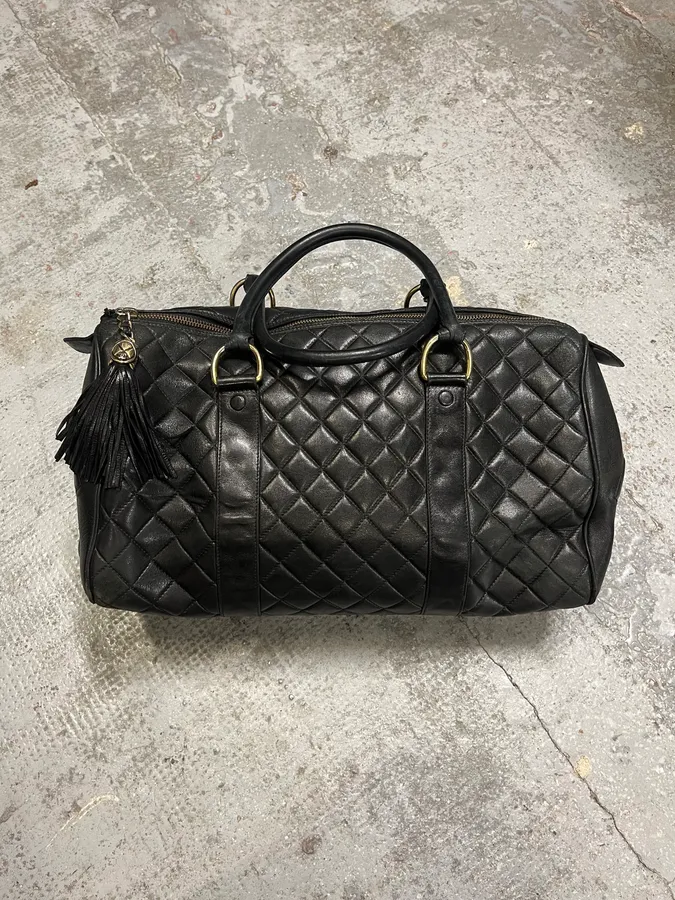 1990s Chanel Black Leather Bowling Quilted Handle Bag - Image 4