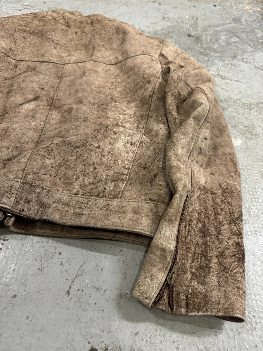 1990s Italian Artisanal Eroded Leather Jacket - Image 7