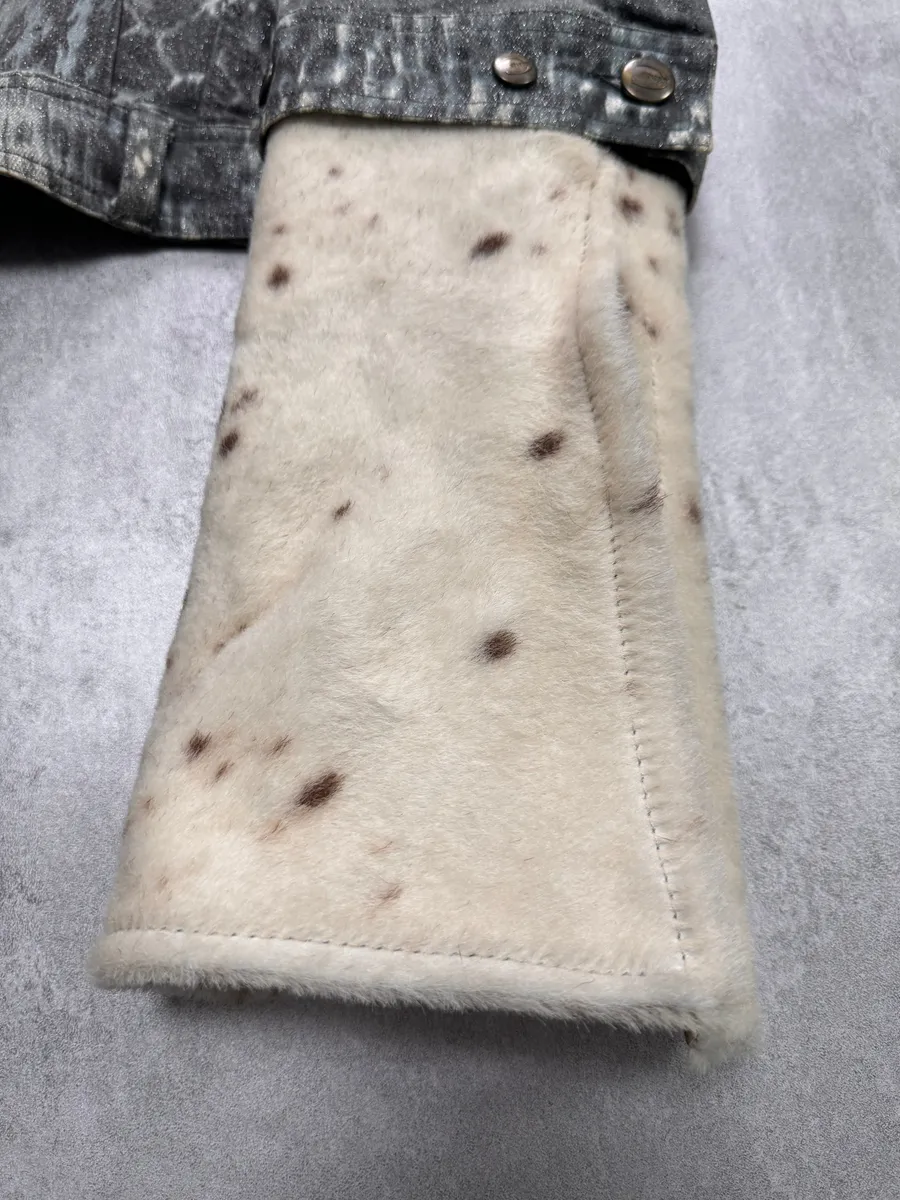 1990s Roberto Cavalli Snake Denim Jacket with Cow Detachable Sleeves - Image 4