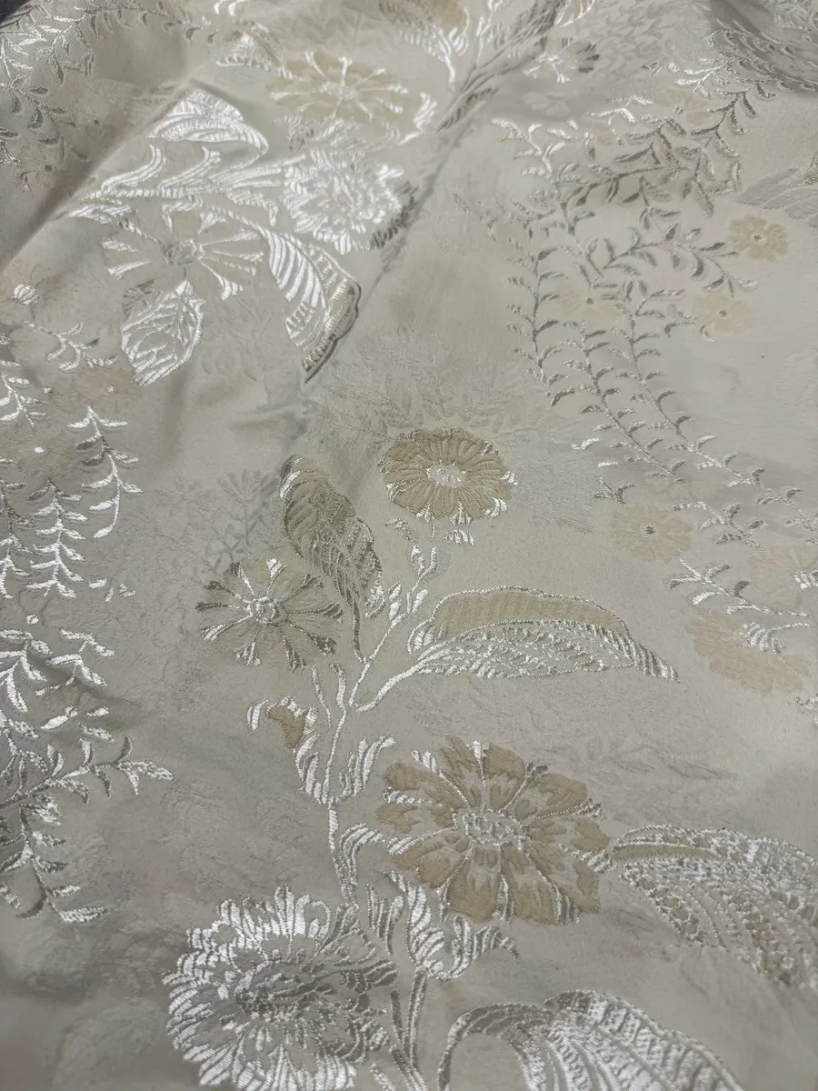 2000s Balenciaga Flowers Cream Beige Skirt - Image 4