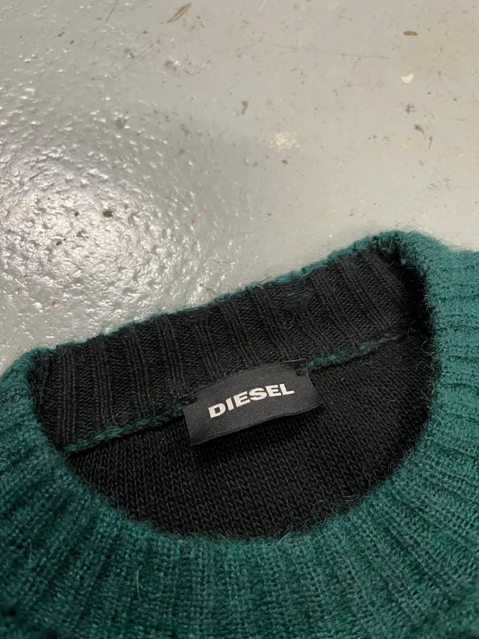 2000s Diesel Green & Black Destroyed Wool Sweater - Image 8