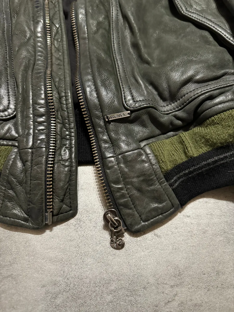 2000s Diesel Olive Biker Eroded Polished Leather Jacket - Image 9
