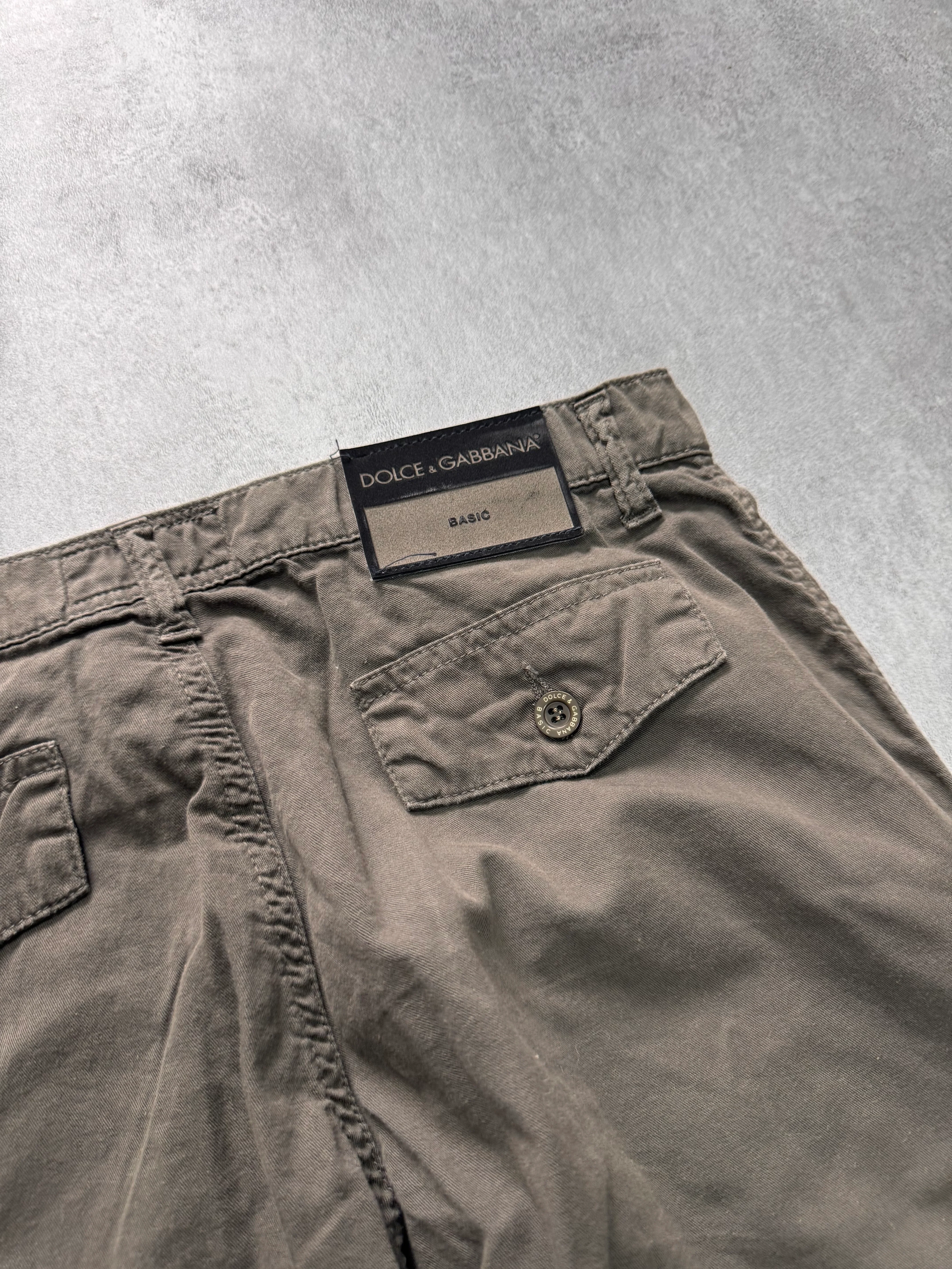 2000s Dolce & Gabbana Basic Studded Cargo Olive Pants - Image 4