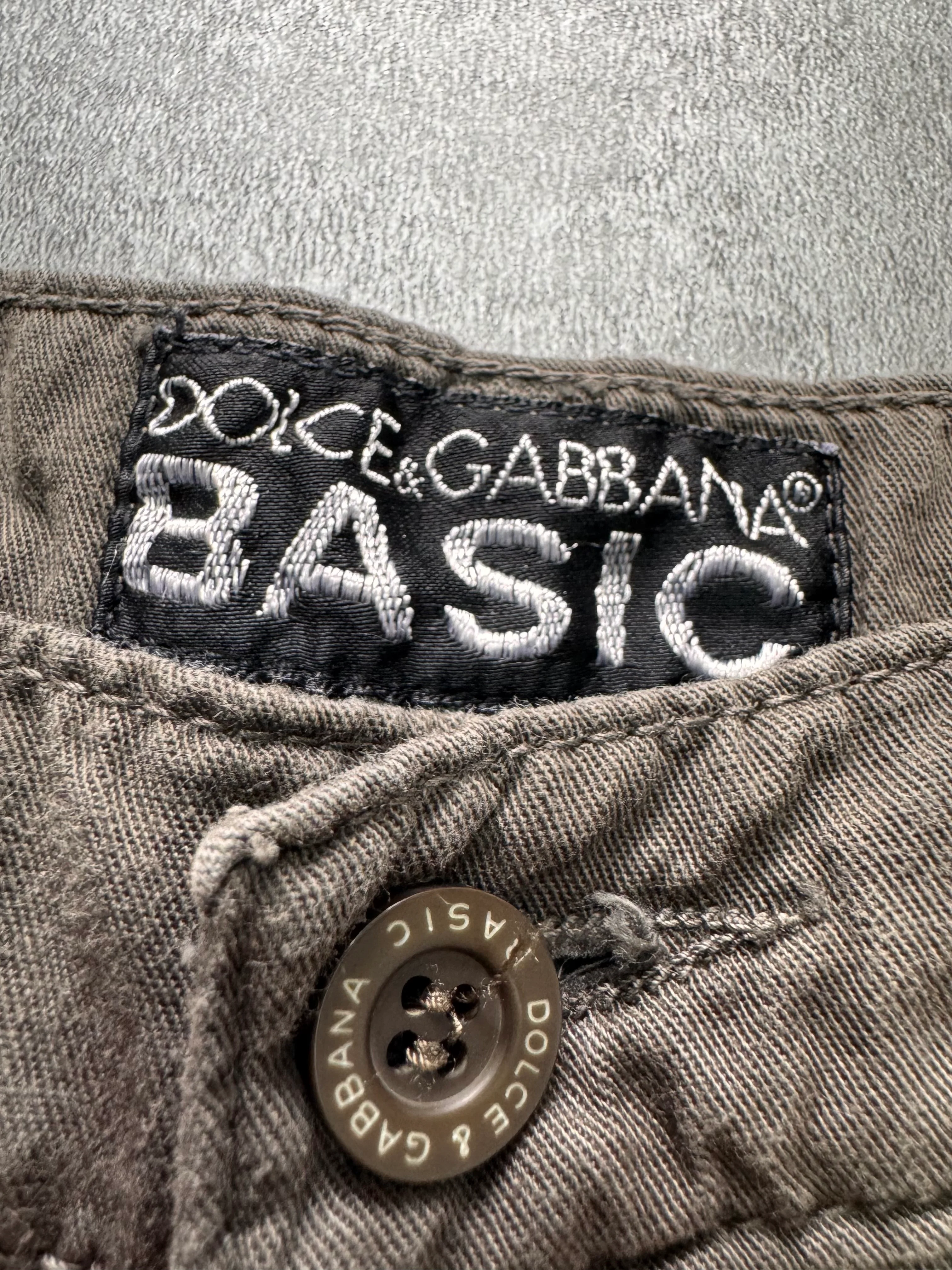 2000s Dolce & Gabbana Basic Studded Cargo Olive Pants - Image 5
