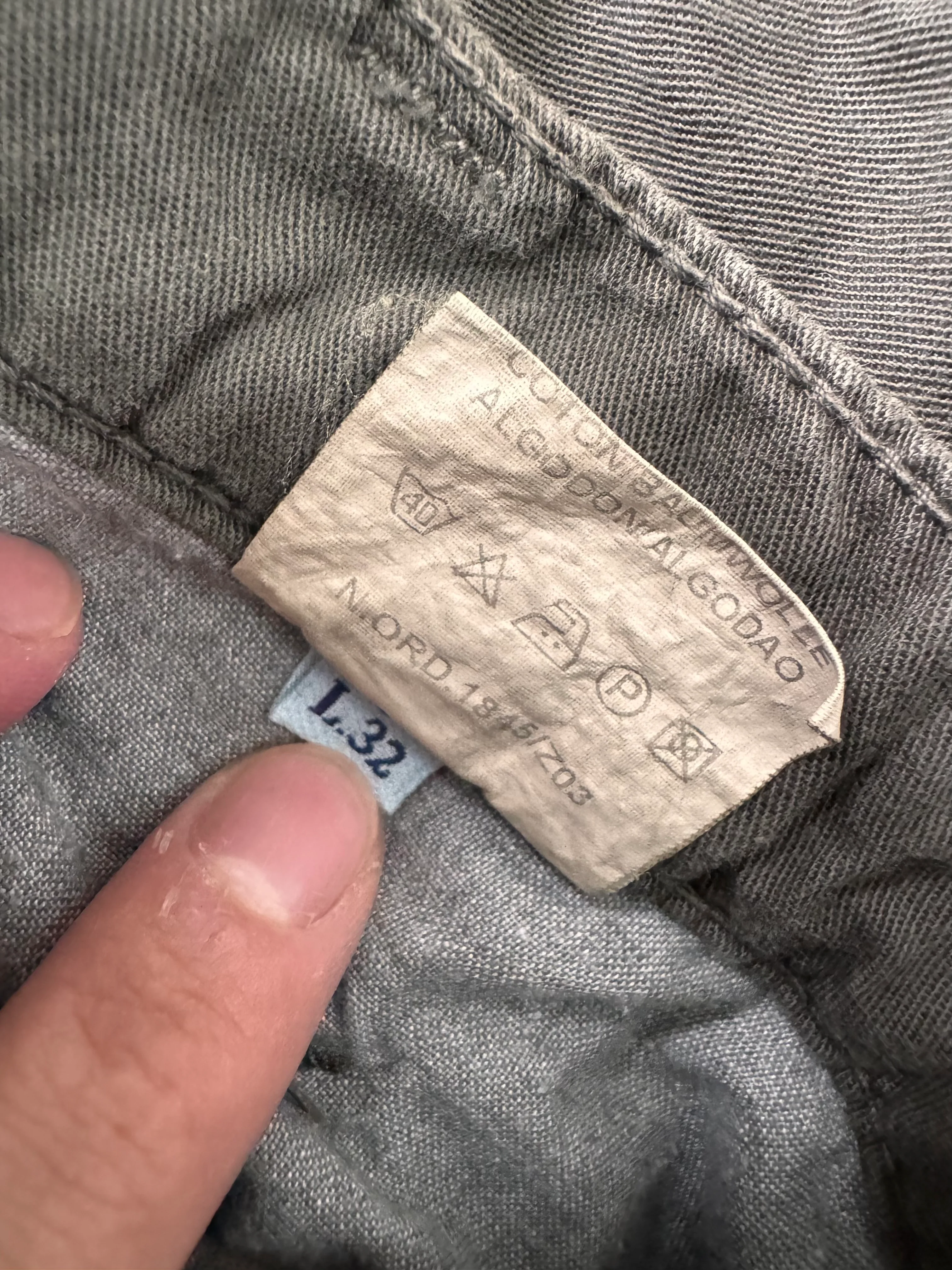 2000s Dolce & Gabbana Basic Studded Cargo Olive Pants - Image 6