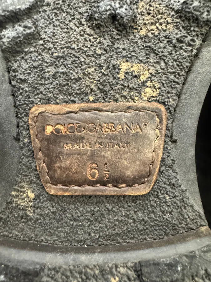 2000s Dolce & Gabbana Black Eroded Leather Boots - Image 7