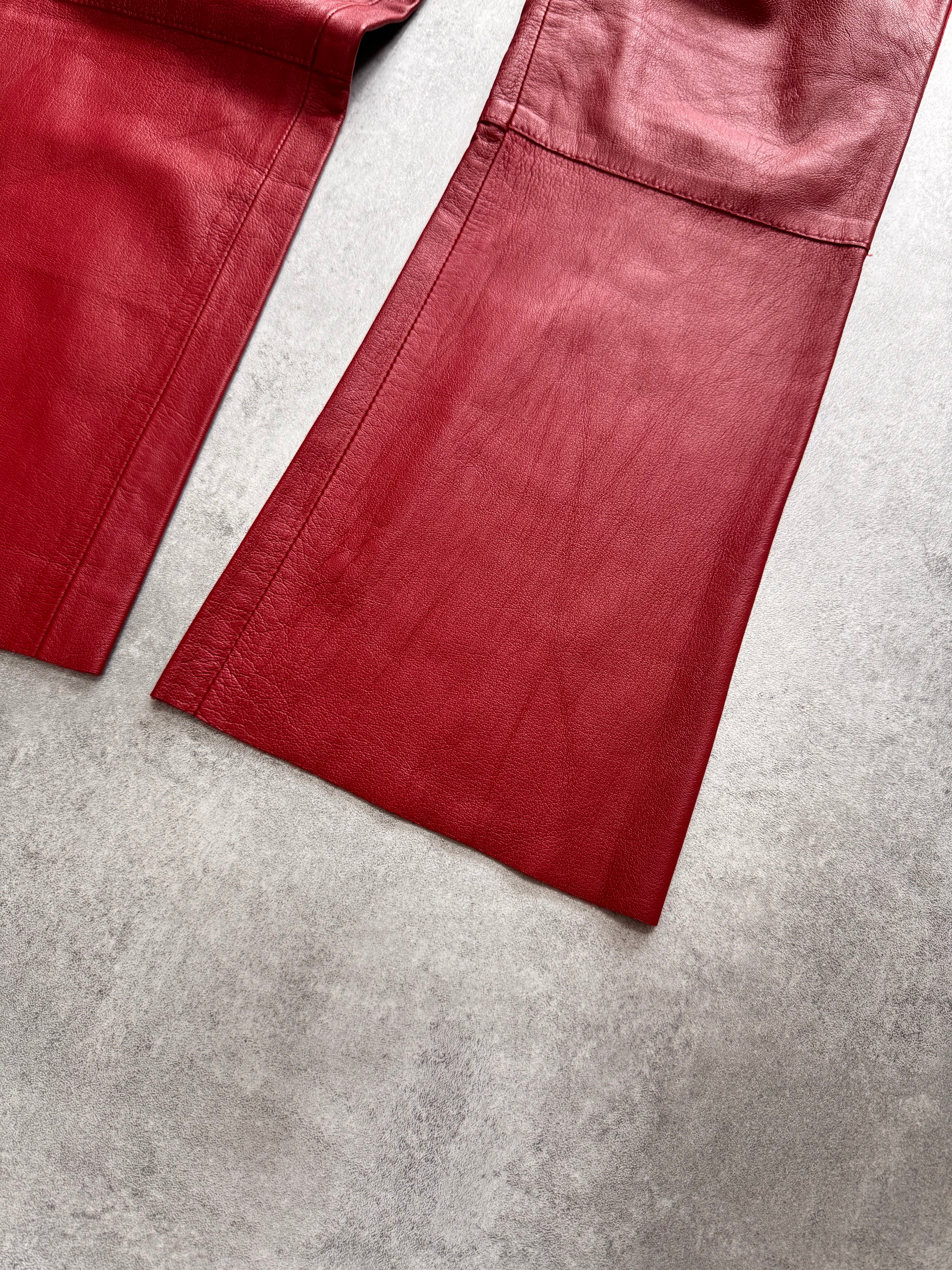 2000s Dolce & Gabbana Red Leather Pants - Image 3