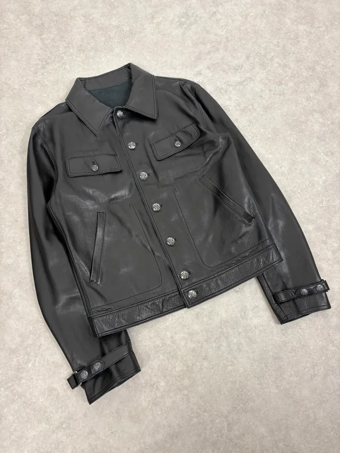 2000s Gianni Versace Pure Black Leather Embellished Trucker Jacket - Image 4