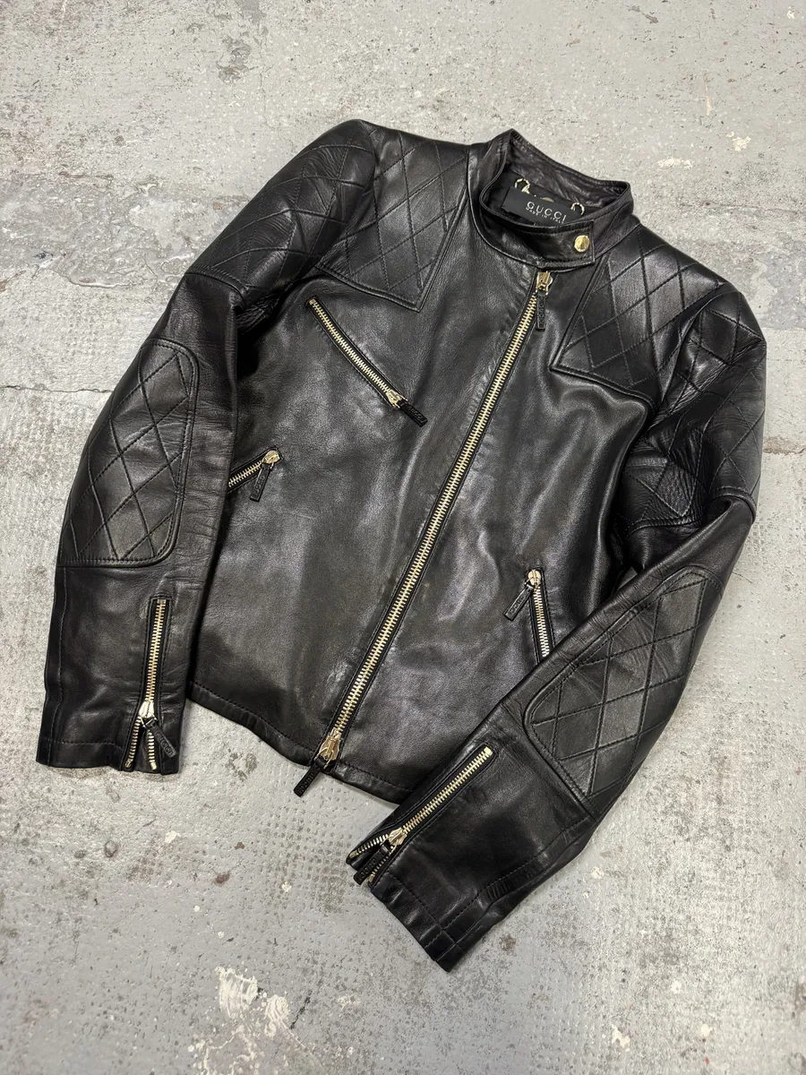 2000s Gucci Asymmetrical Black Leather Jacket - Image 3