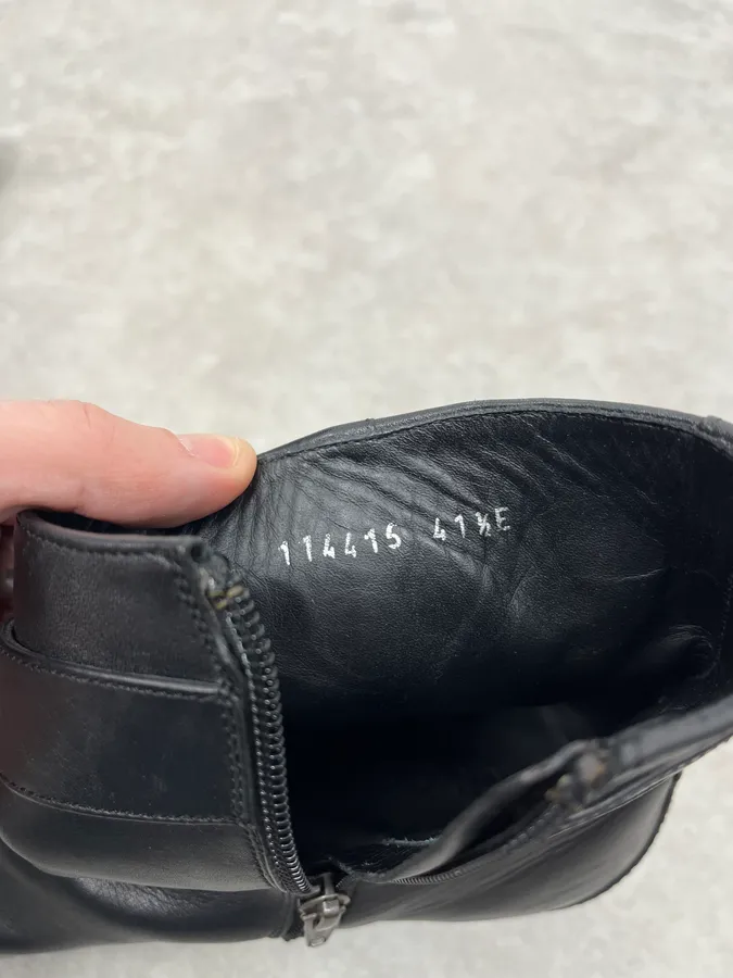 2000s Gucci Black Signature Ankle Leather Boots - Image 9