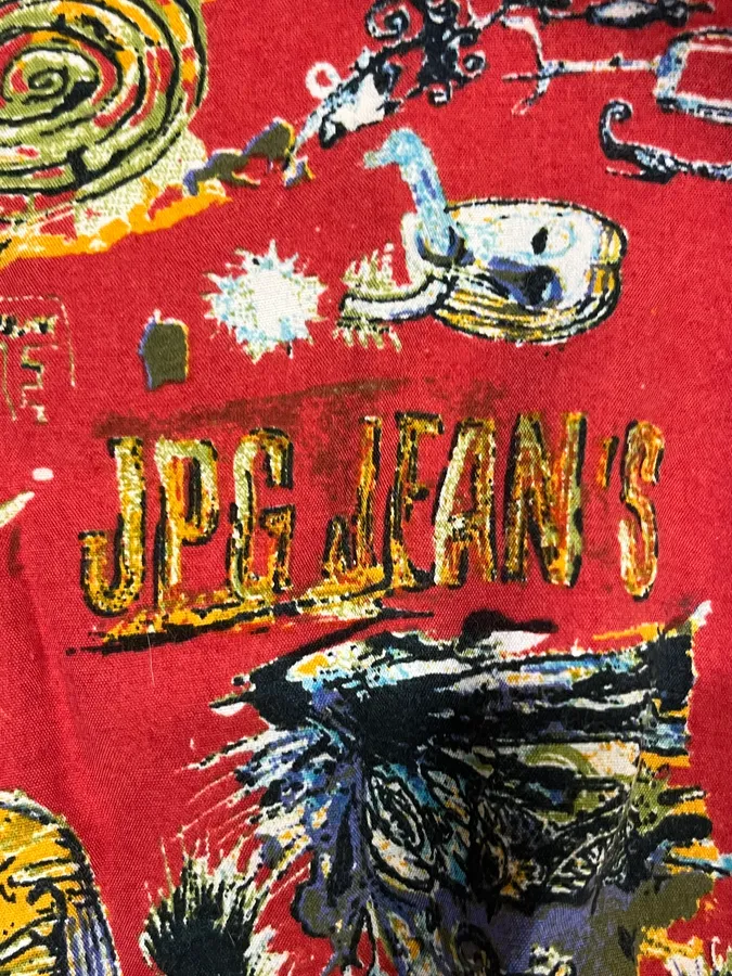 2000s Jean Paul Gaultier Basquiat Red Shirt - Image 12