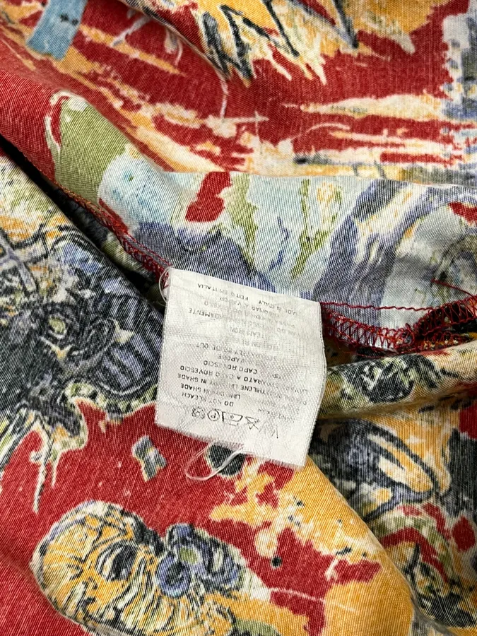 2000s Jean Paul Gaultier Basquiat Red Shirt - Image 14