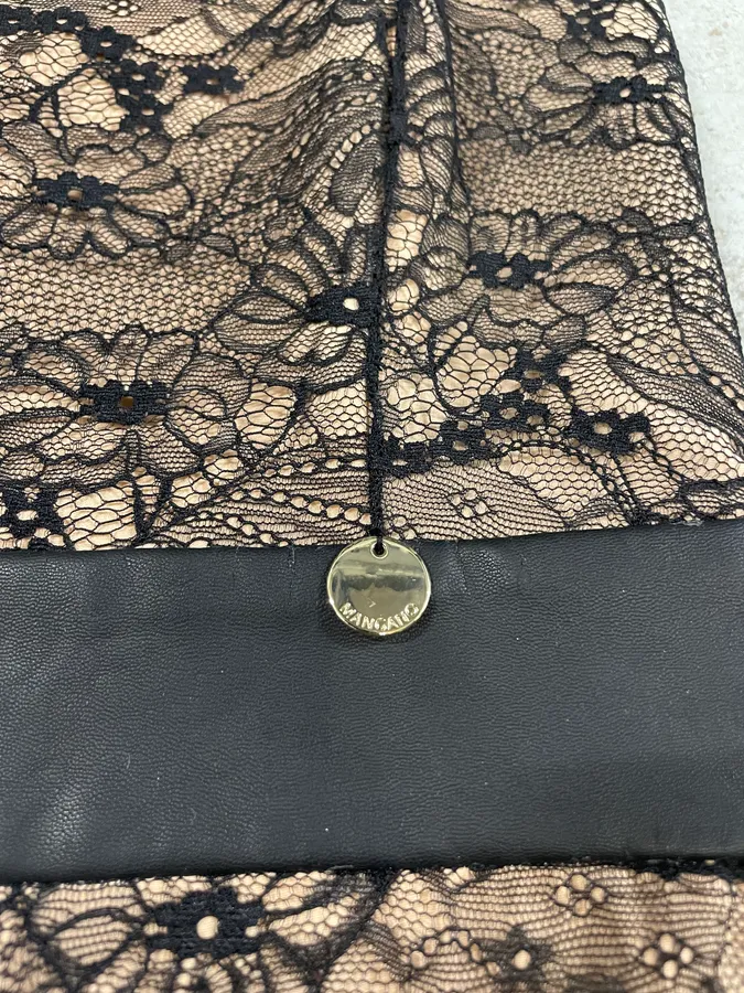 2000s Mangano Lace Black Dress - Image 9