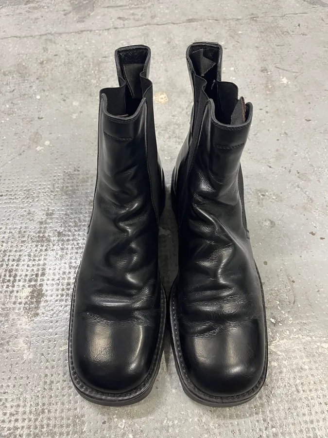 2000s Prada Black Pure Leather Ankle Boots - Image 5