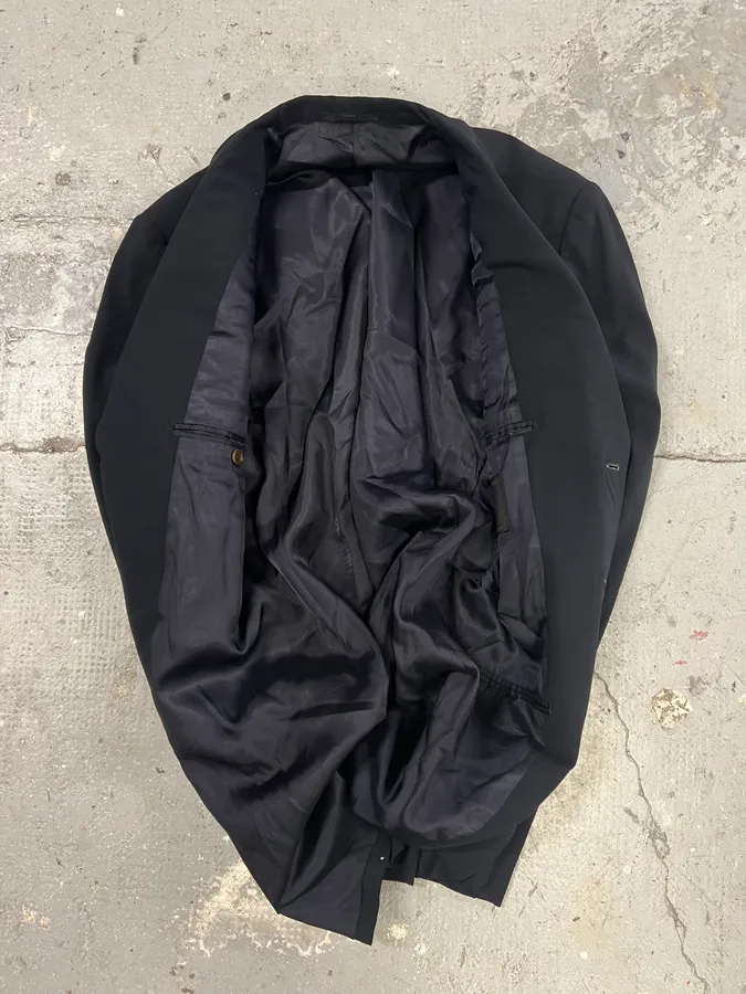 2000s Prada Wool Navy Blazer - Image 6