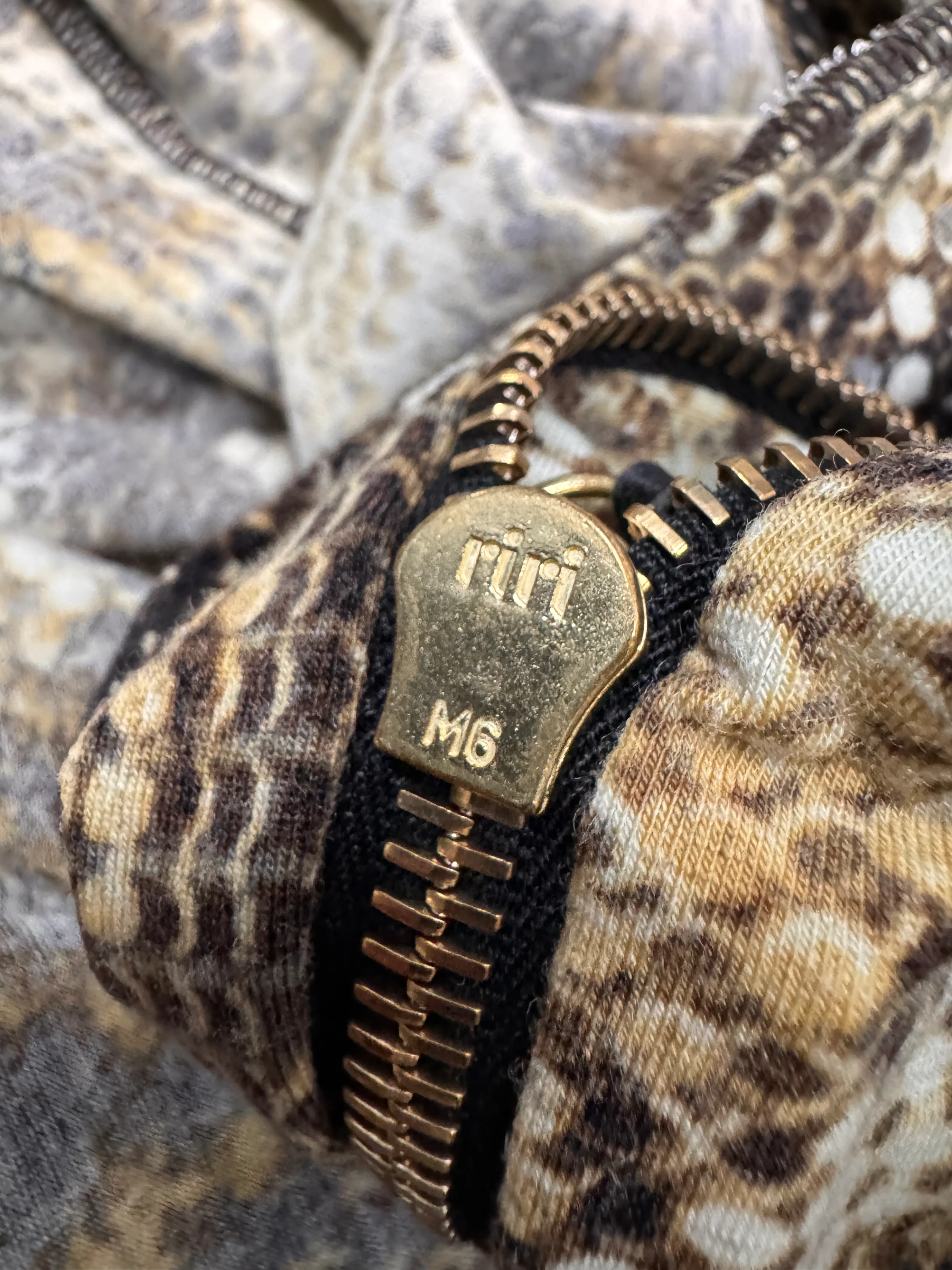 AW2000 Roberto Cavalli Jaguar Print Zip-Up - Image 7