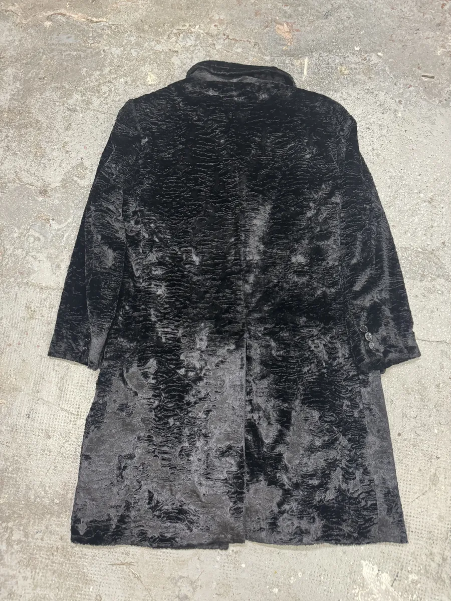 AW1998 Dolce & Gabbana Fur Effect Relief Black Long Jacket - Image 5