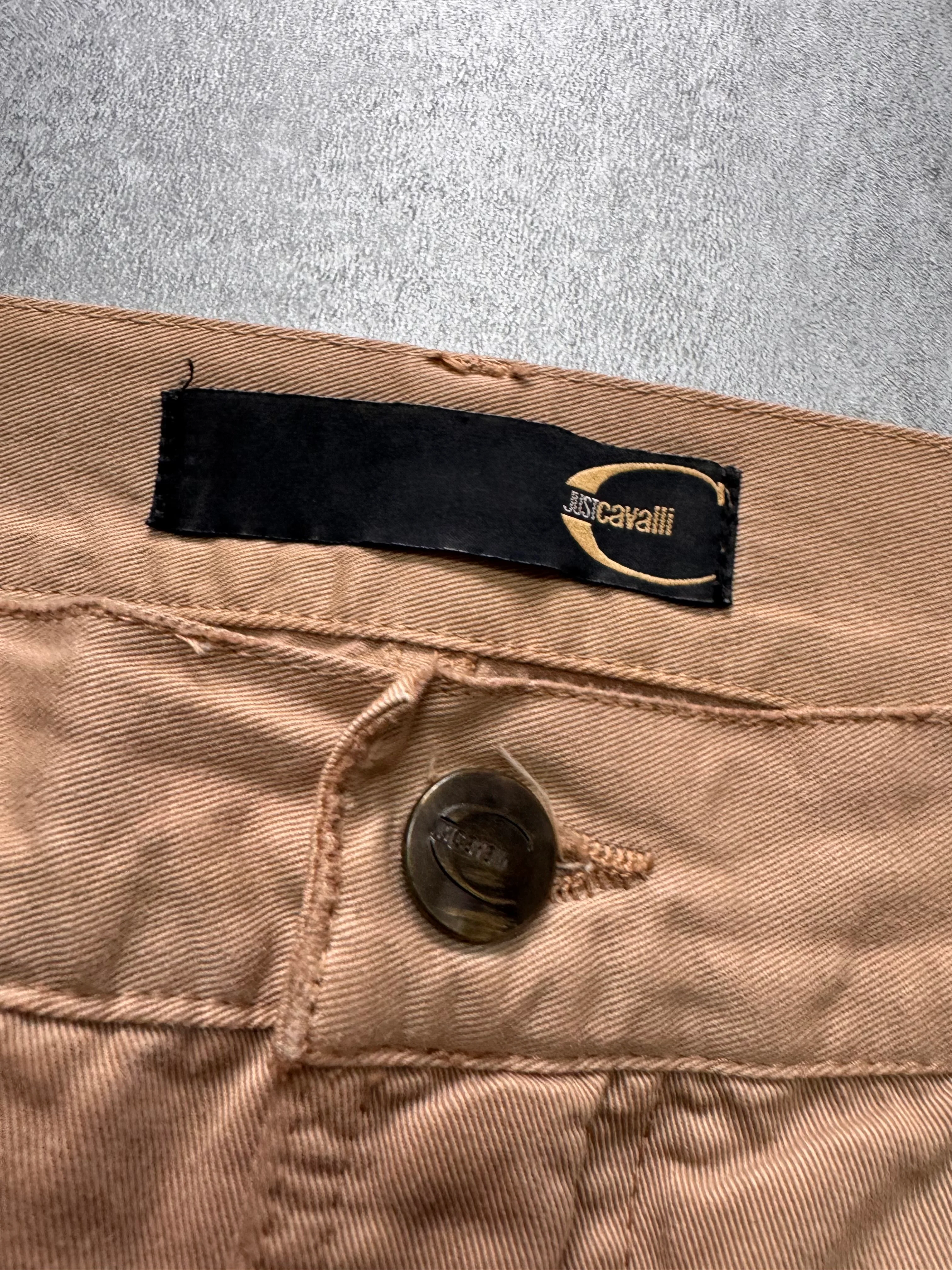 AW2004 Cavalli Geometrical Triangle Zipped Pockets Beige Pants - Image 4