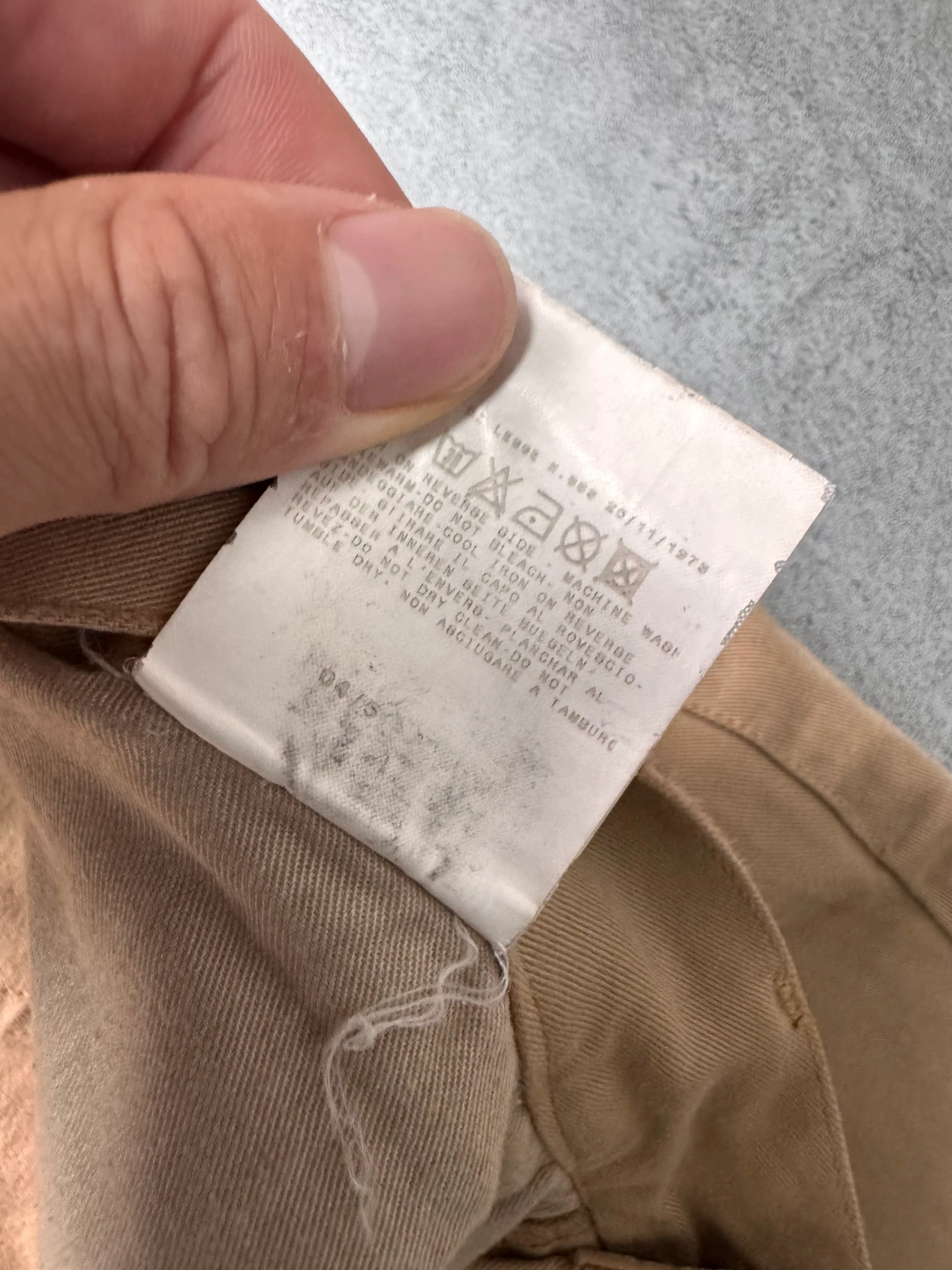 AW2004 Cavalli Geometrical Triangle Zipped Pockets Beige Pants - Image 6