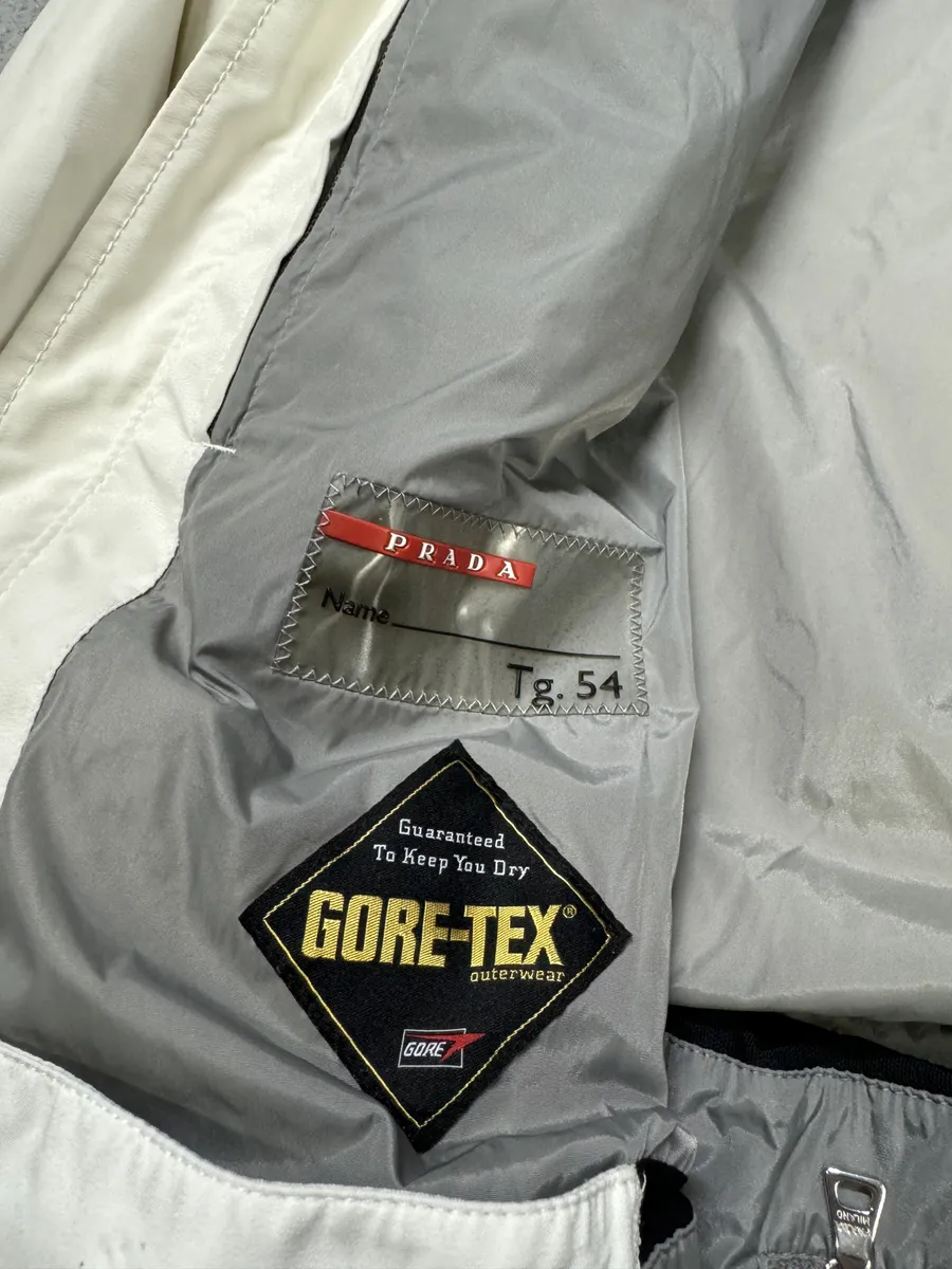 AW2006 Prada Cream Beige White Utility Fur Hooded Jacket - Image 9