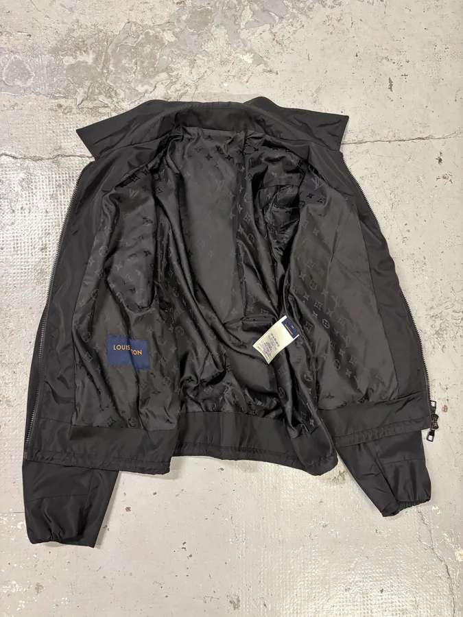 AW2020 Louis Vuitton Black Multi Pockets Nylon Jacket - Image 7