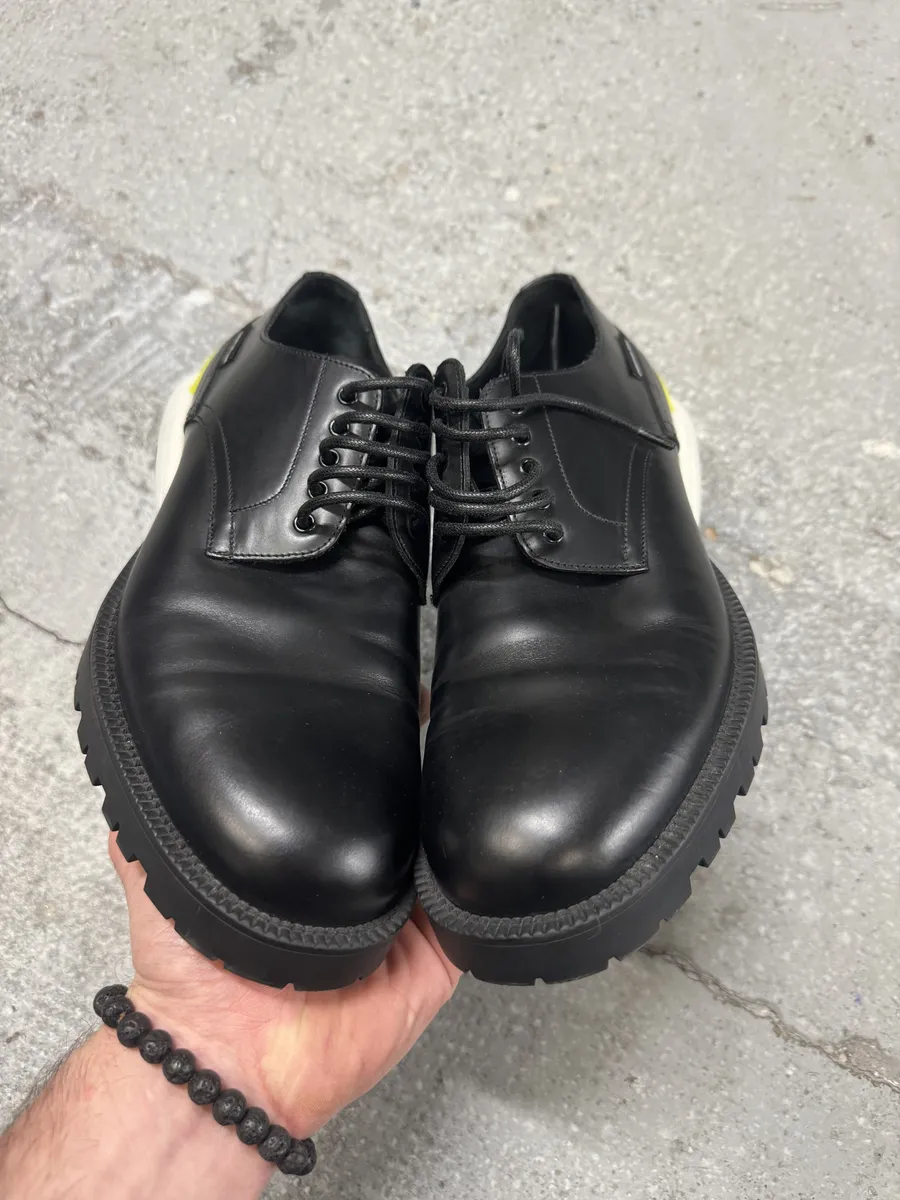 Christian Dior Yellow & Black Derby Leather Shoes by Kim Jones - Image 4