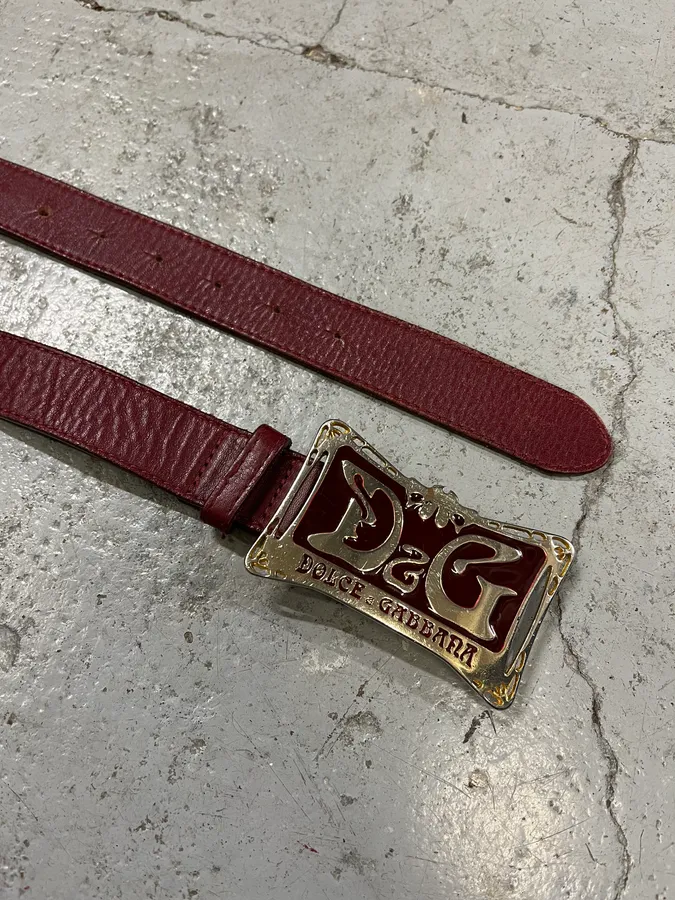 Dolce & Gabbana Art Déco Buckle Burgundy Belt - Image 4