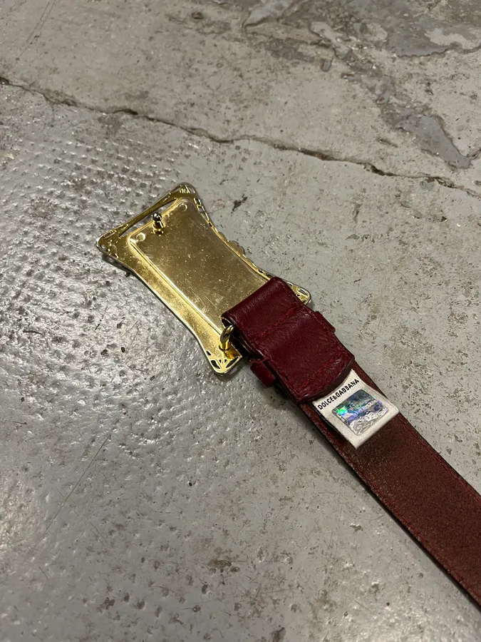 Dolce & Gabbana Art Déco Buckle Burgundy Belt - Image 7