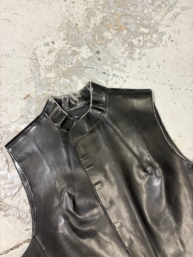 Dries Van Noten Black Leather Sleeveless jacket - Image 4
