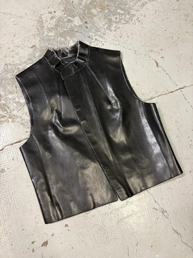 Dries Van Noten Black Leather Sleeveless jacket - Image 5