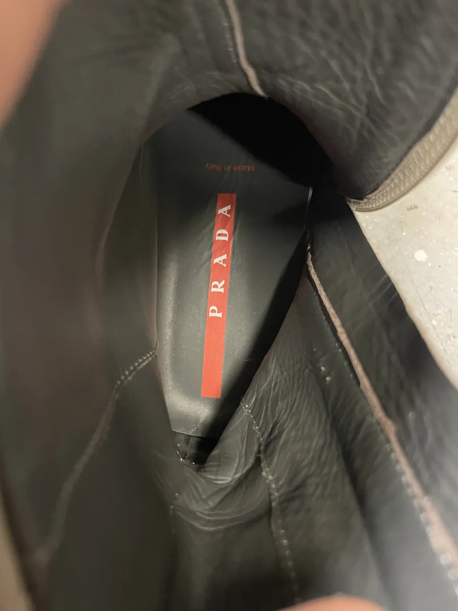 FW1999 Prada Vibram Grey Ankle Leather Boots - Image 6