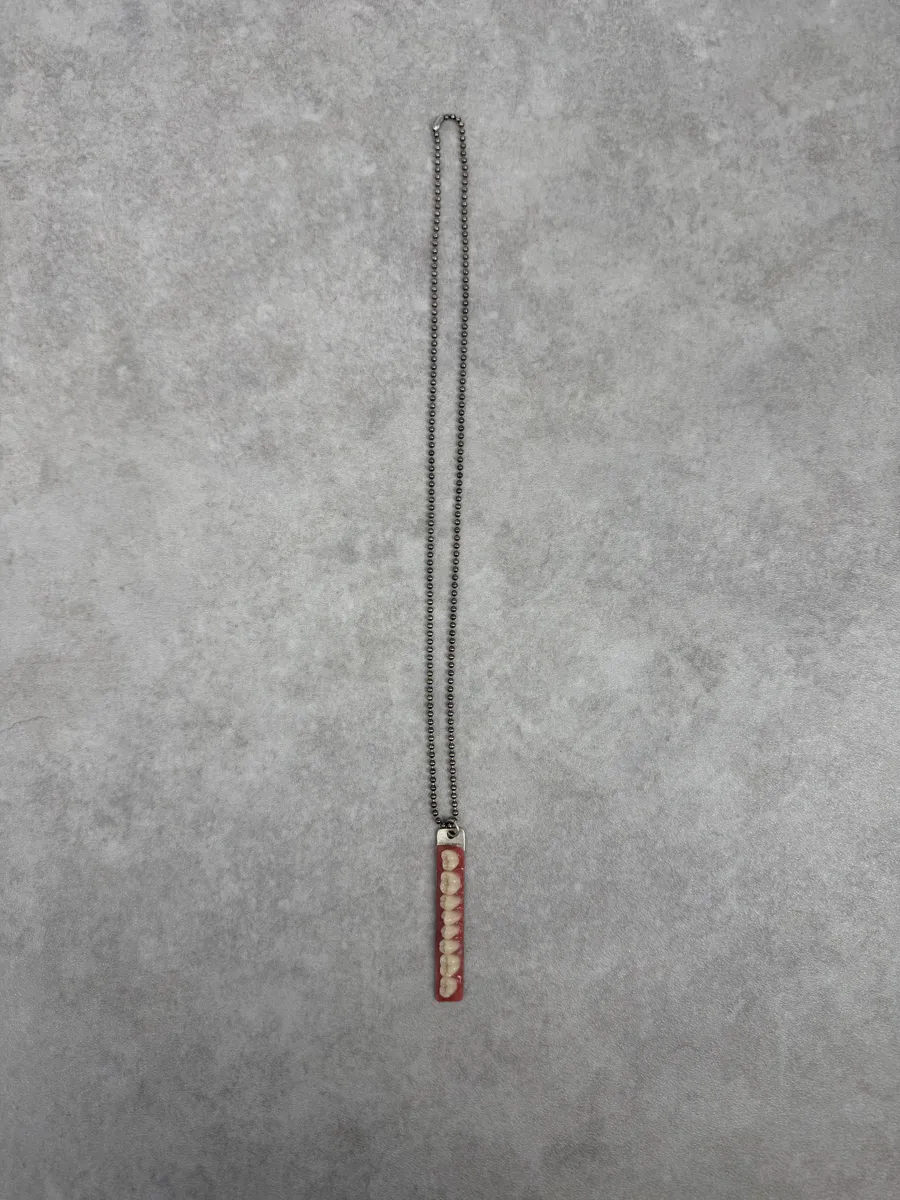 FW2001 Carol Christian Poell Teeth MM/1480 Necklace - Image 9