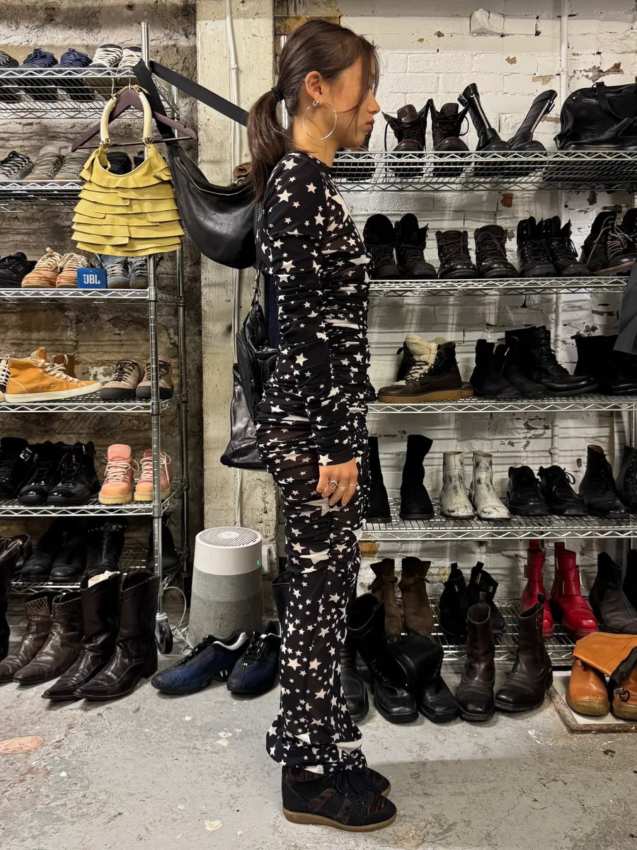 FW2011 Dolce & Gabbana Pleated Star Black Dress - Image 4