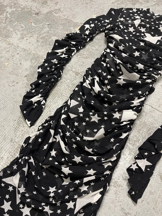 FW2011 Dolce & Gabbana Pleated Star Black Dress - Image 7