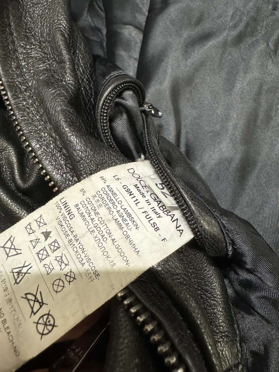 FW2014 Dolce & Gabbana Black Minimalist Biker Leather Jacket - Image 7