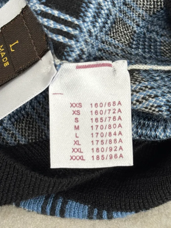 Louis Vuitton Blue Checkered Contemporary Sweater - Image 10
