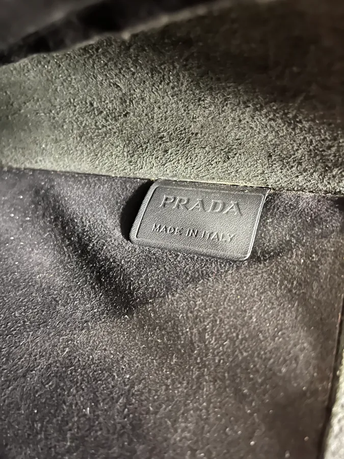 Prada Black Leather Crossbody Shoulder Bag - Image 11