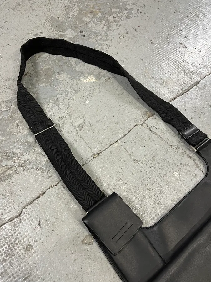 Prada Black Leather Crossbody Shoulder Bag - Image 6