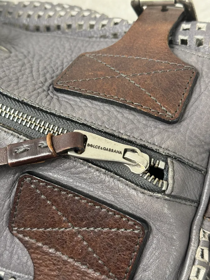 SS2012 Dolce & Gabbana Grey Perfored Week-end Leather Bag - Image 10