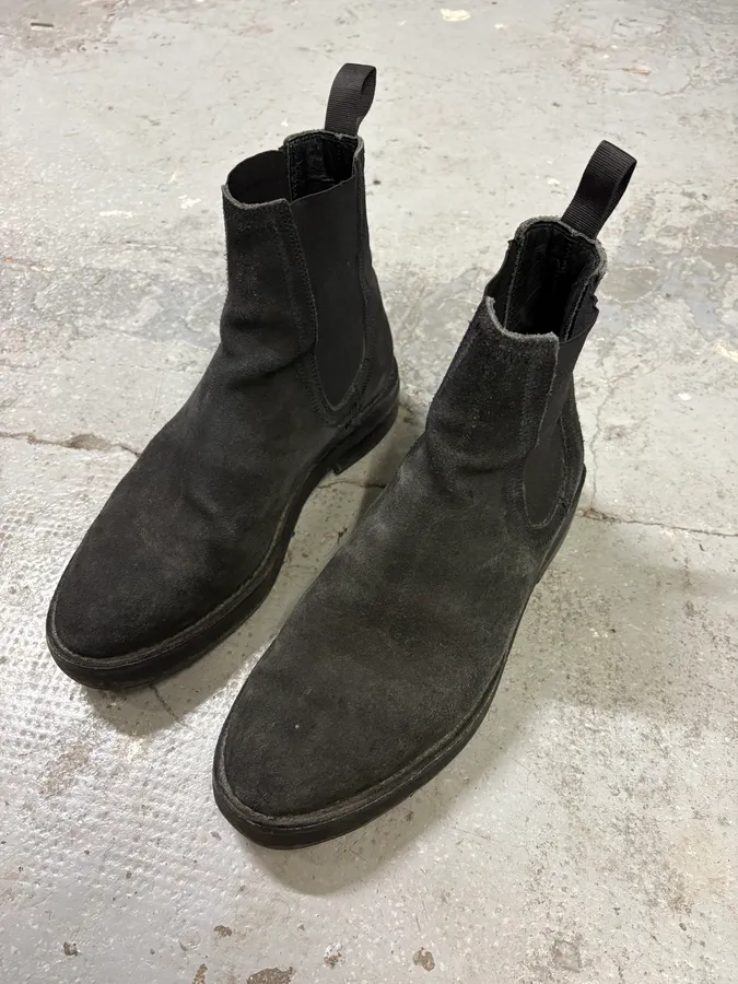 Yeezy Season 6 Black Suede Leather Chelsea Boots - Image 3